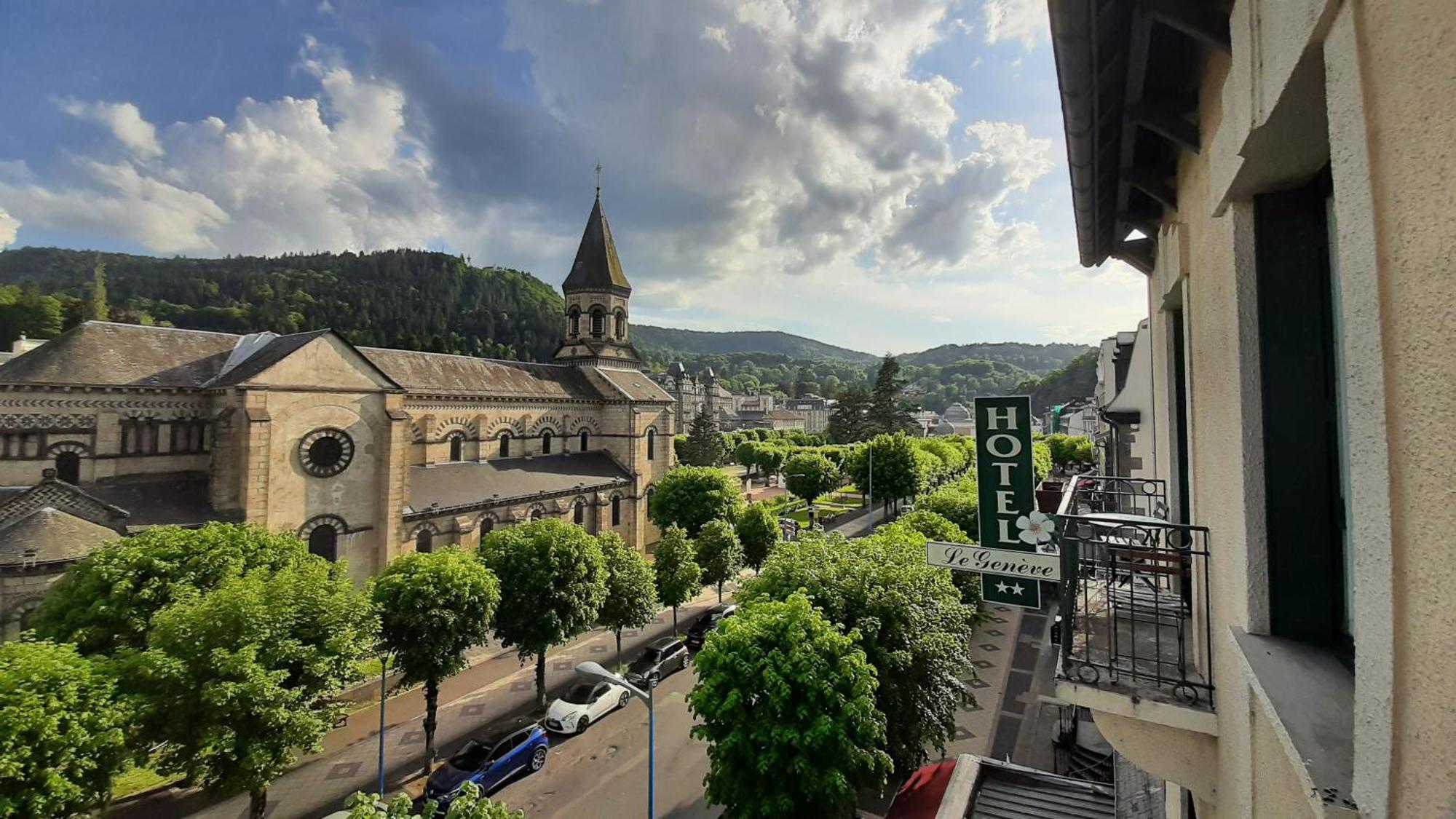 Le Geneve Hotel La Bourboule Luaran gambar