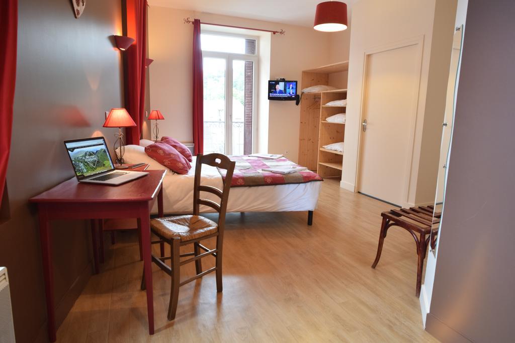 Le Geneve Hotel La Bourboule Luaran gambar