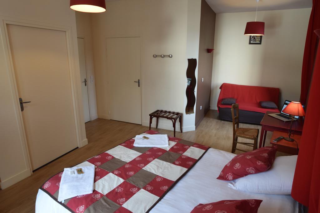 Le Geneve Hotel La Bourboule Luaran gambar